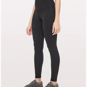 Lululemon’s align 28, size 6